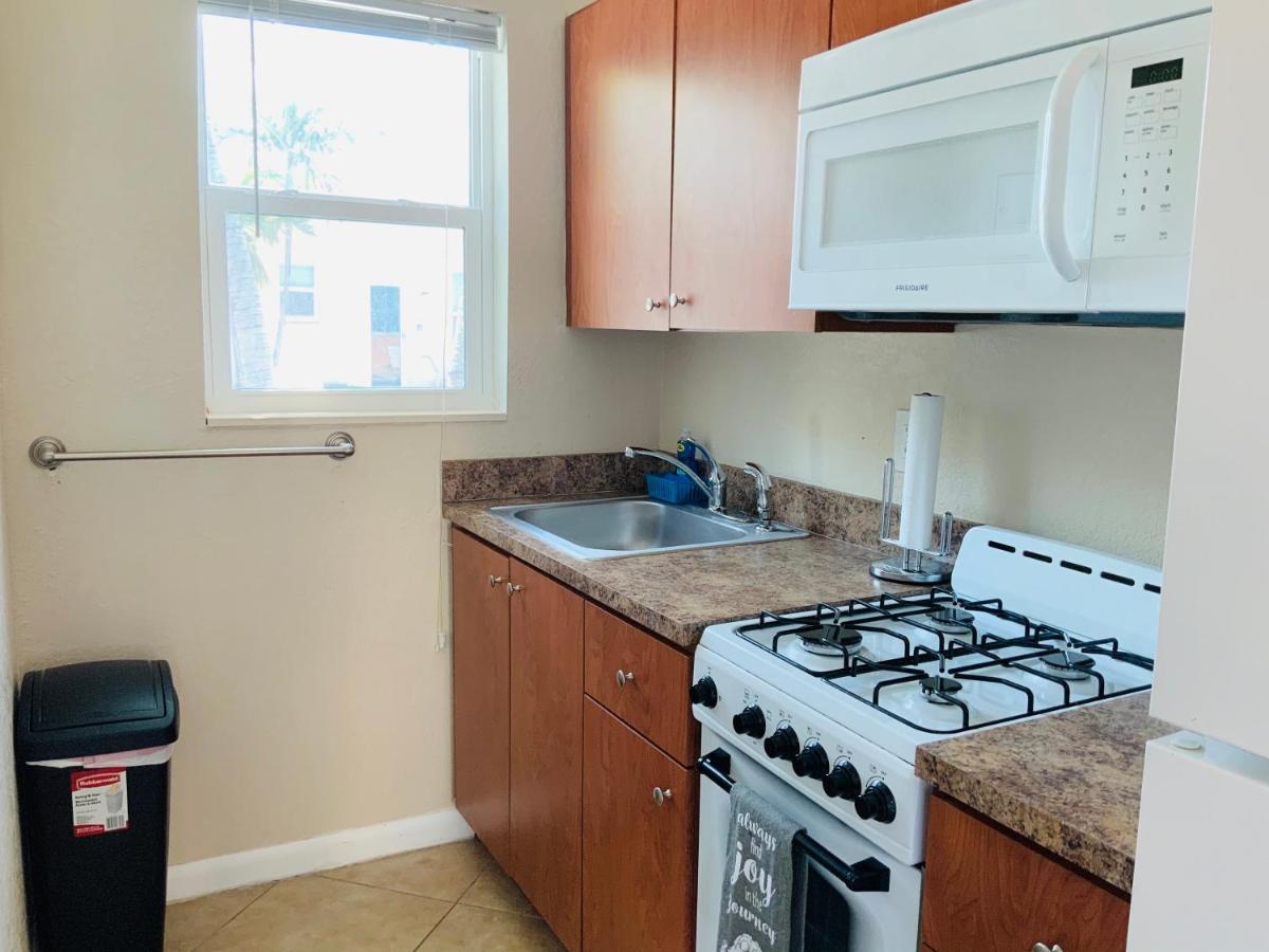 Hollywood Beach Apartments - Walk To The Beach מראה חיצוני תמונה