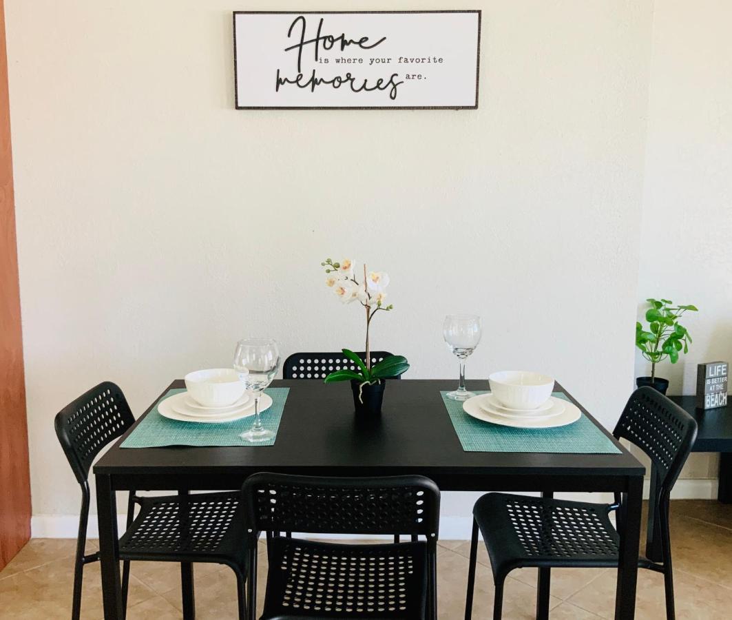 Hollywood Beach Apartments - Walk To The Beach מראה חיצוני תמונה